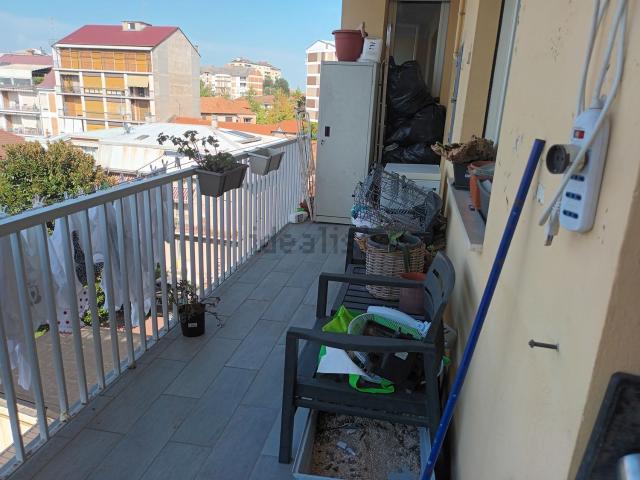 Appartamento in affitto a Porta Torino, Piemonte