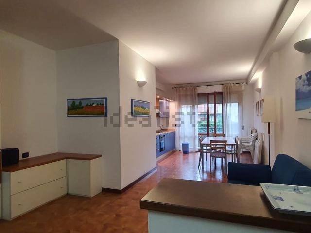 Appartamento in affitto a Marina di Massa, Marina Di Massa