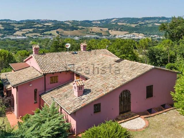 Appartamento in affitto a Marche, Pesaro E Urbino