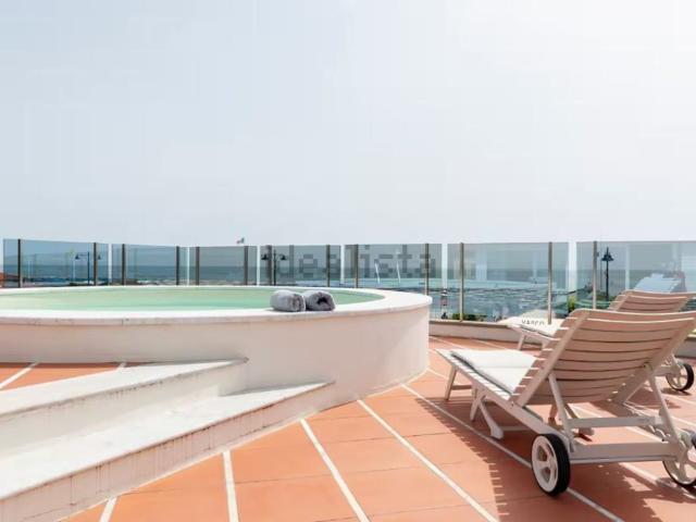 Attico in affitto a Roma Imperiale, Forte Dei Marmi