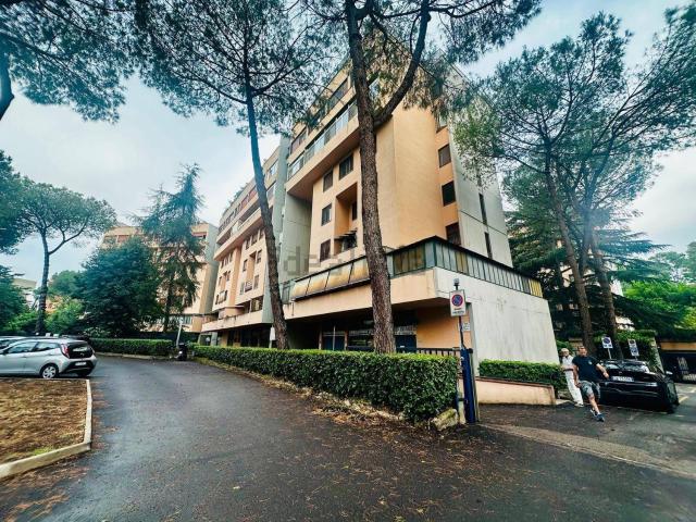 Appartamento in affitto a Municipio Roma VIII, Roma Capitale