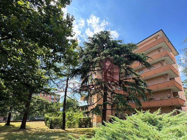 Appartamento in affitto a Zona Ovest, Brescia