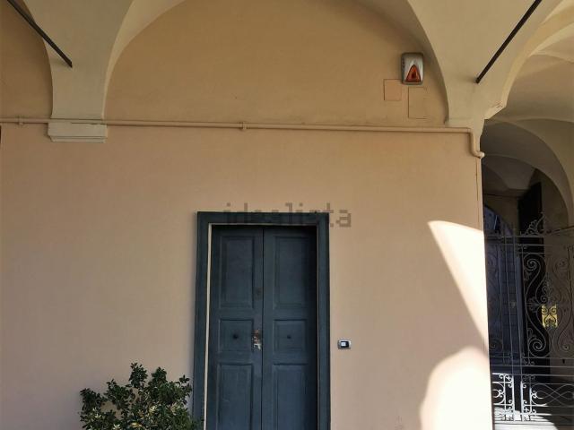 Appartamento in affitto a Infrangibile, Piacenza
