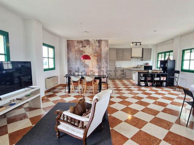 Appartamento in affitto a Este, Padova