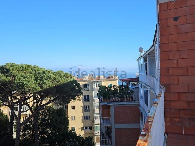 Attico in affitto a Municipalità 1, Napola