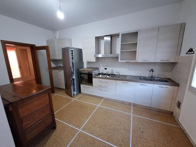 Appartamento in affitto a Buon Pastore-Sant'Agnese-San Damaso, Modena