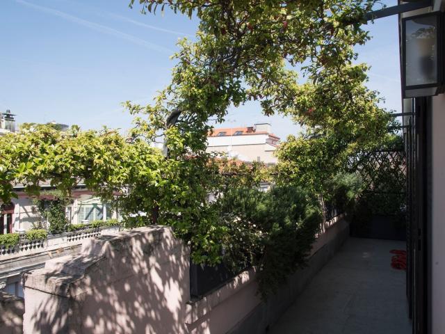 Attico in affitto a Centro storico, Milano