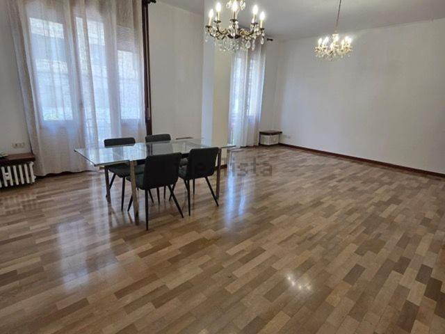 Appartamento in affitto a Municipio 8 di Milano, Milano