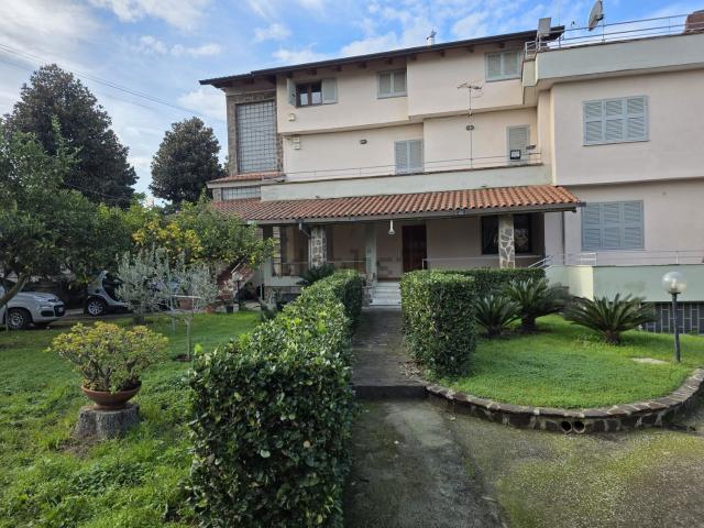 Appartamento in affitto a Giugliano In Campania, Campania