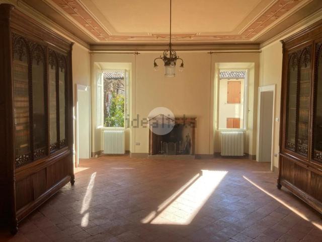 Appartamento in affitto a Lonato, Lombardia