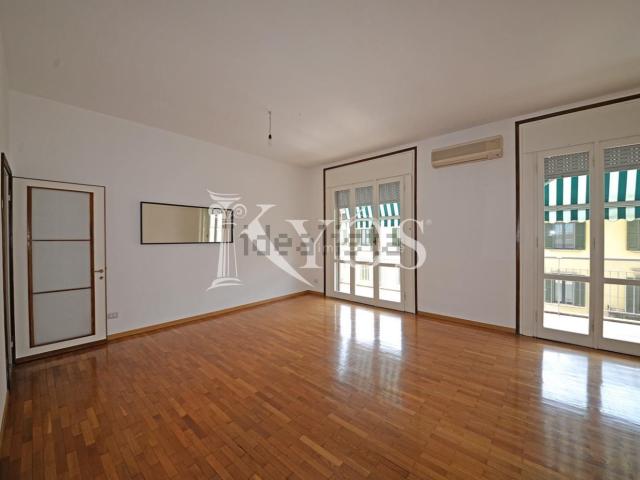 Appartamento in affitto a Municipio 1, Milano