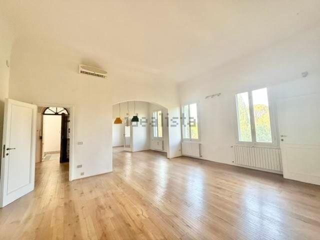Appartamento in affitto a Quartiere 3, Firenze
