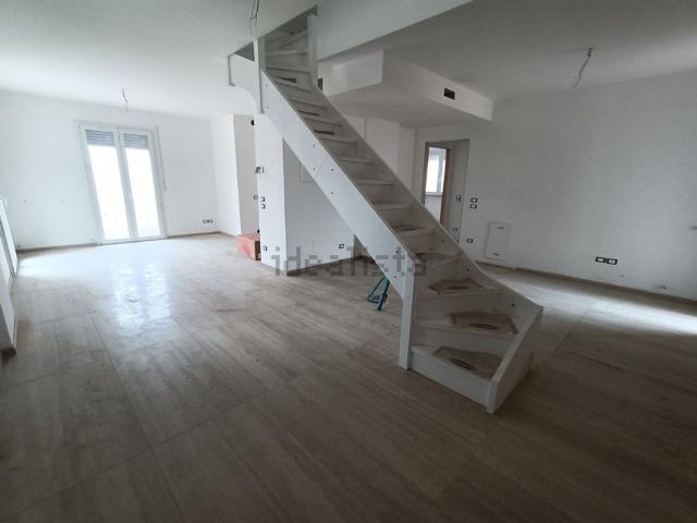 Appartamento in affitto a Baia Flaminia, Marche