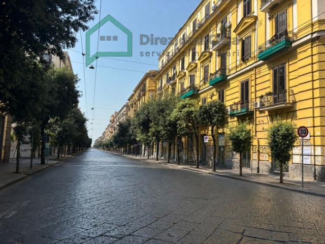 Appartamento in affitto a Municipalità 4, Campania