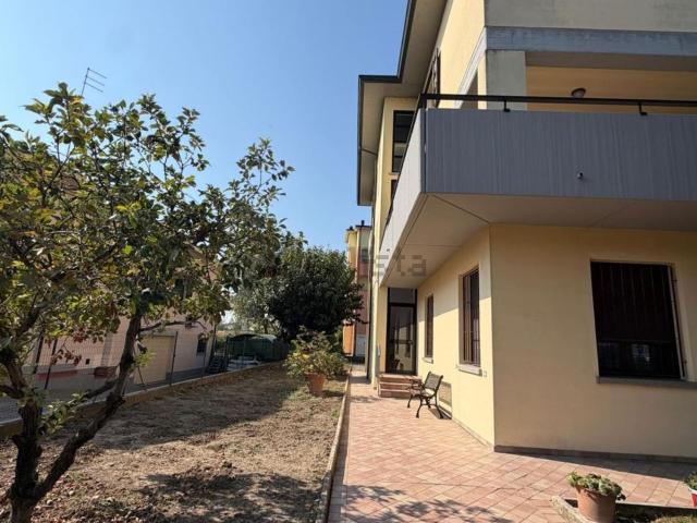 Appartamento in affitto a Golese, Sorbolo