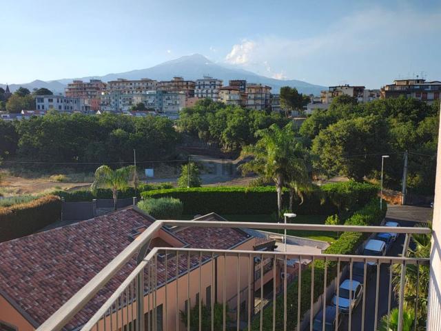 Appartamento in affitto a Gravina Di Catania, Sicilia