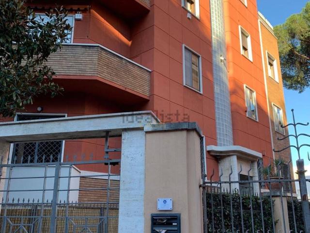 Appartamento in affitto a Municipio Roma II, Roma Capitale