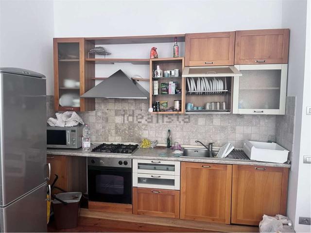 Appartamento in affitto a Comunità della Vallagarina, Borgo Sacco