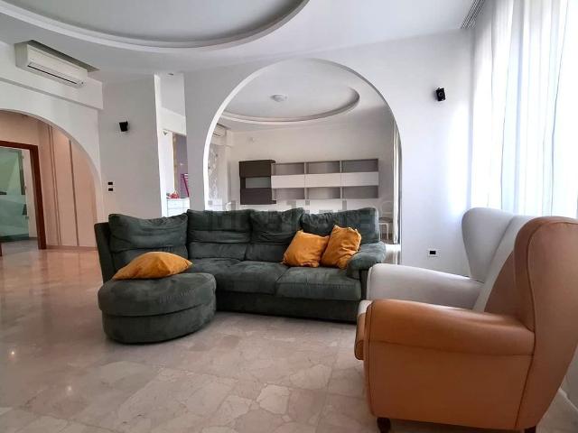 Appartamento in affitto a Pescara, Abruzzo