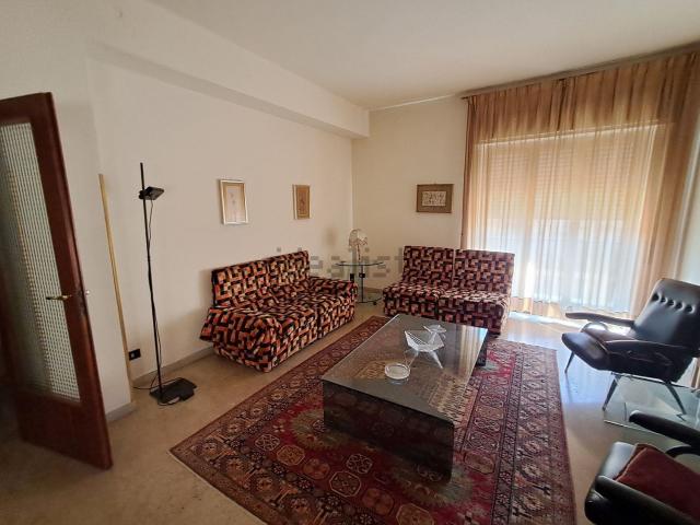 Appartamento in affitto a Pontepiccolo, Calabria