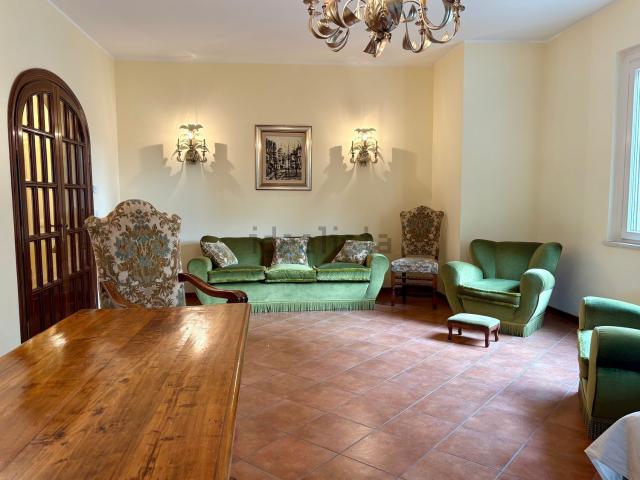Appartamento in affitto a Foligno, Umbria