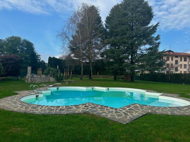 Appartamento in affitto a Cureggio, Novara