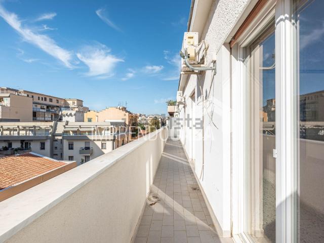 Appartamento in affitto a Quartiere Matteotti, Palermo