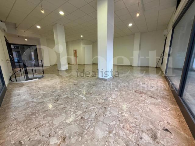 Appartamento in affitto a Commenda, Rovigo