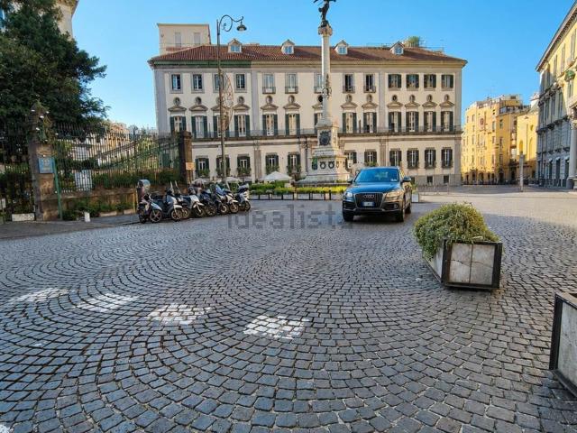 Appartamento in affitto a Municipalità 1, Pizzofalcone