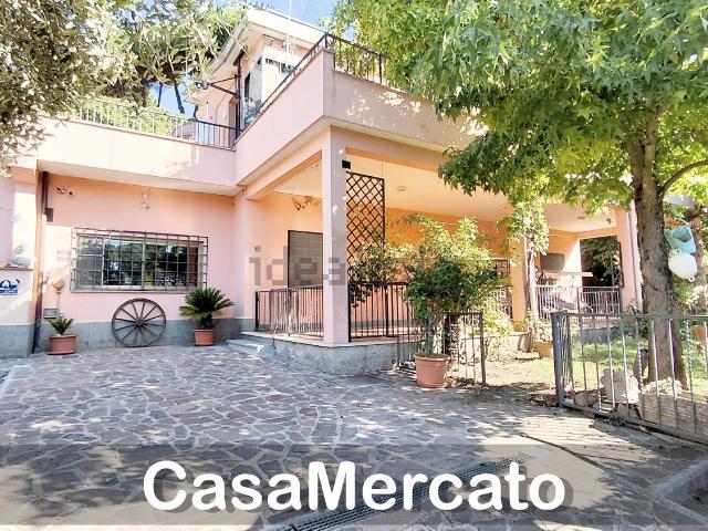 Appartamento in affitto a Nemi, Roma Capitale
