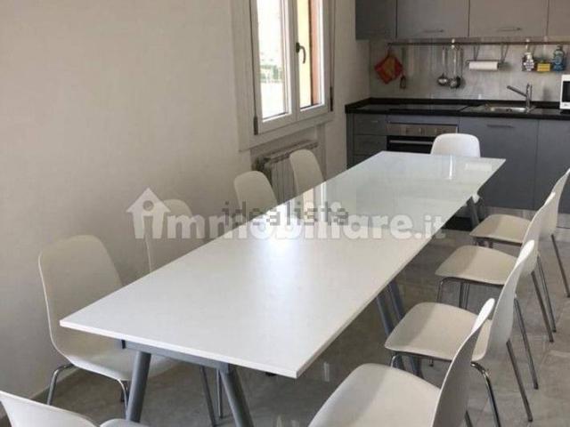 Appartamento in affitto a Cinque Vie, Marina Di Massa