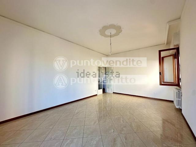 Appartamento in affitto a Sant'Anna, Bagni Di Lucca Ponte