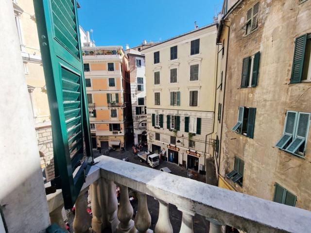 Appartamento in affitto a Centro Est, Serra Riccò