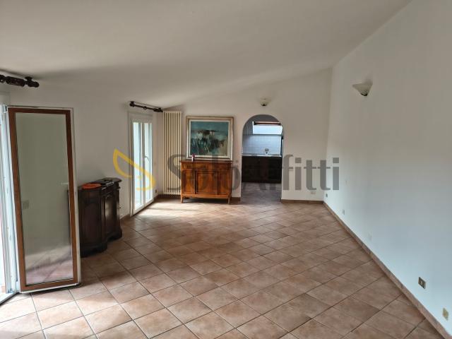Appartamento in affitto a Unione dei comuni del Distretto Ceramico, Sassuolo