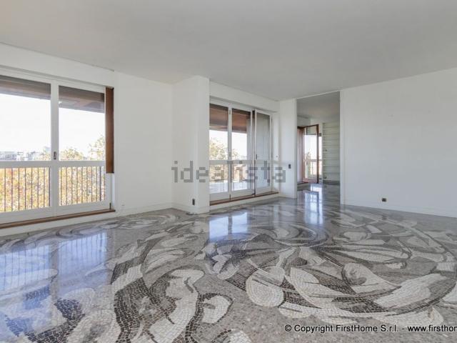 Attico in affitto a Brera, Milano