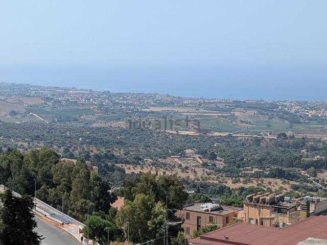 Attico in affitto a Rupe Atenea, Agrigento