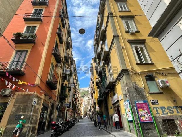 Appartamento in affitto a Municipalità 2, Campania
