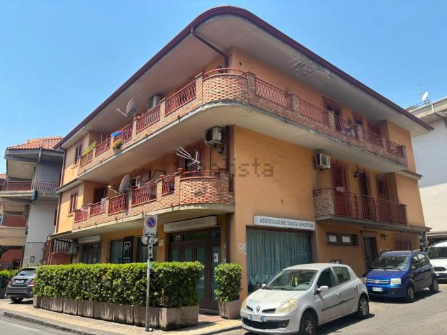 Appartamento in affitto a Ficarazzi, Aci Castello