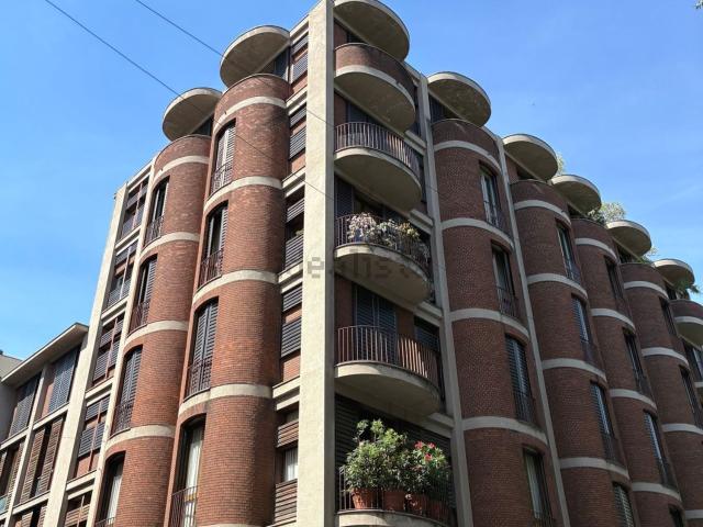 Appartamento in affitto a Municipio 1, Milano