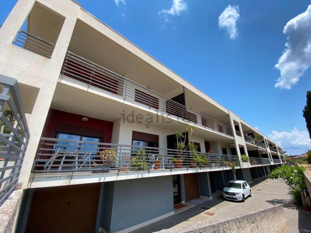 Appartamento in affitto a Sperone, Messina