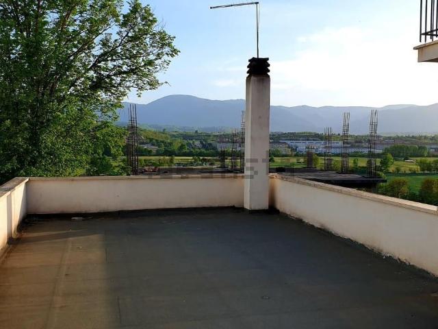 Appartamento in affitto a Cansatessa, Tornimparte