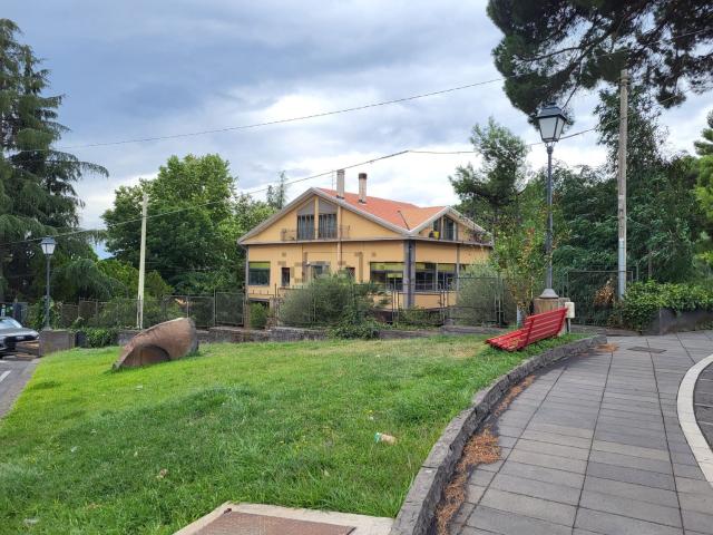 Appartamento in affitto a Nicolosi, Sicilia