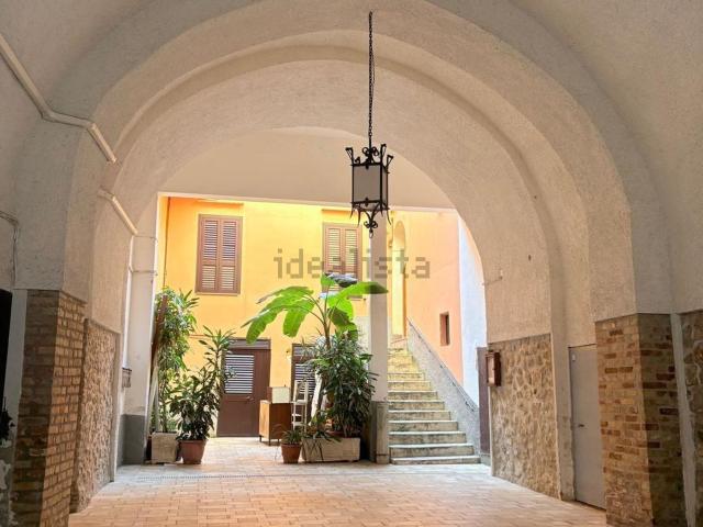 Appartamento in affitto a Gaeta Medievale, Gaeta