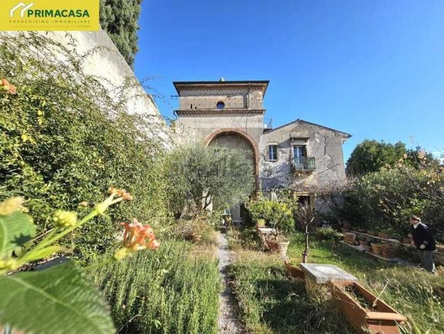 Appartamento in affitto a Corrubbio di Negarine, San Pietro In Cariano