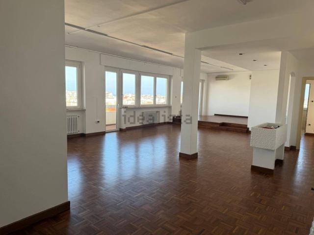 Appartamento in affitto a Pescara, Abruzzo