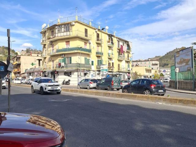 Appartamento in affitto a Municipalità 10, Campania