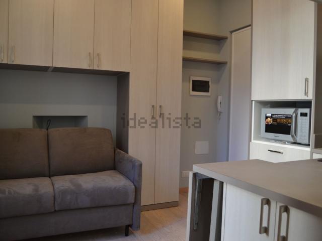 Appartamento in affitto a Centro storico, Milano