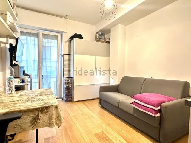 Appartamento in affitto a Municipio 8 di Milano, Milano