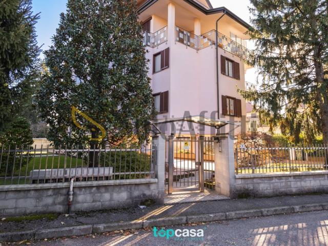 Appartamento in affitto a Sant'Edoardo, Busto Arsizio