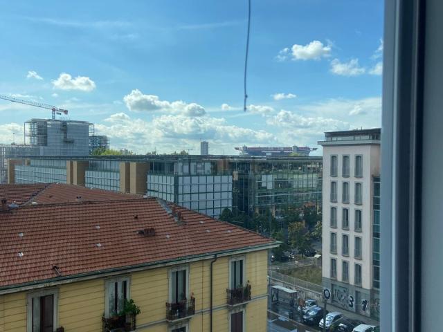 Appartamento in affitto a Municipio 8 di Milano, Milano